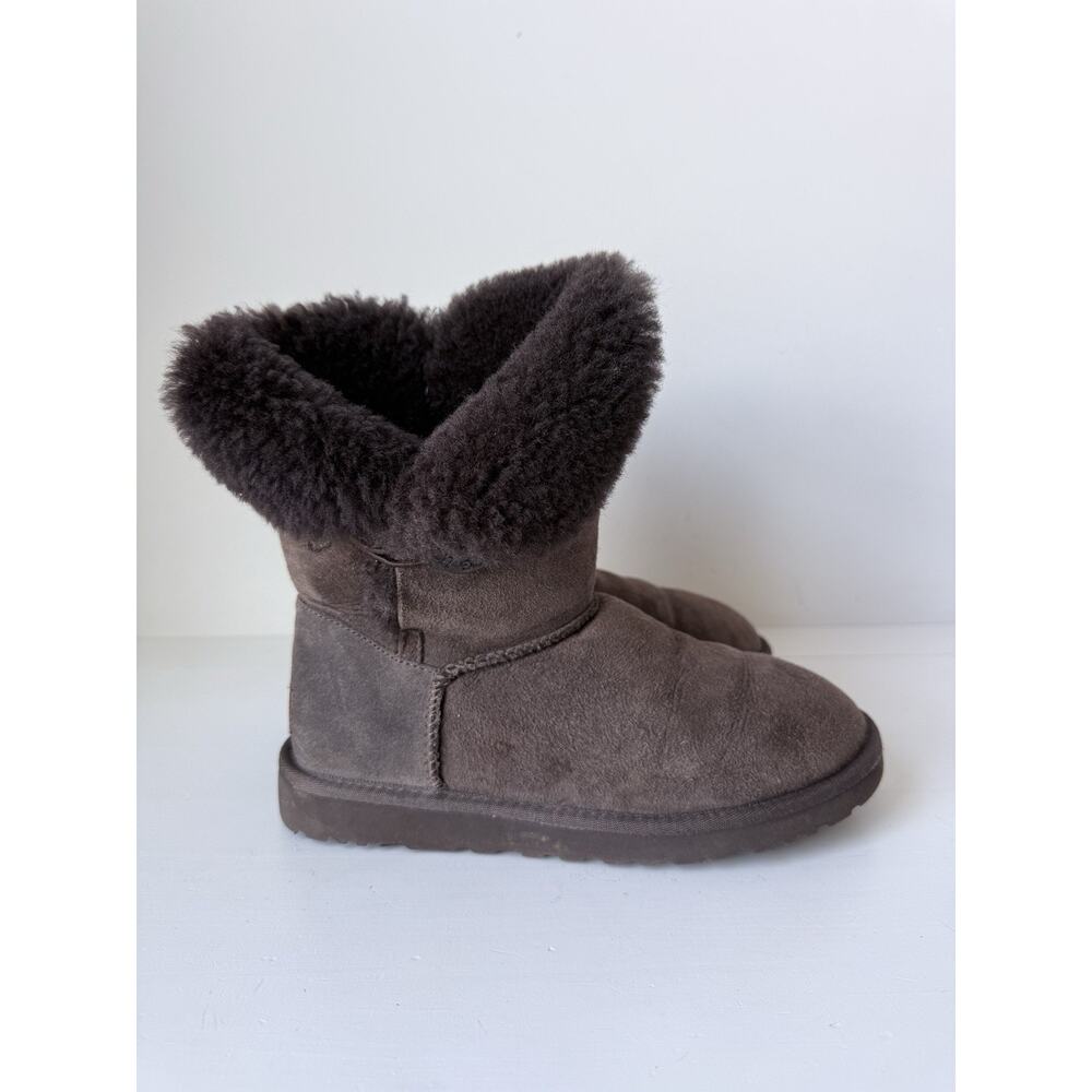 Ugg Australia Bailey Button II Ankle Sheepskin Boots Brown Women’s Size 8 - Picture 5 of 14